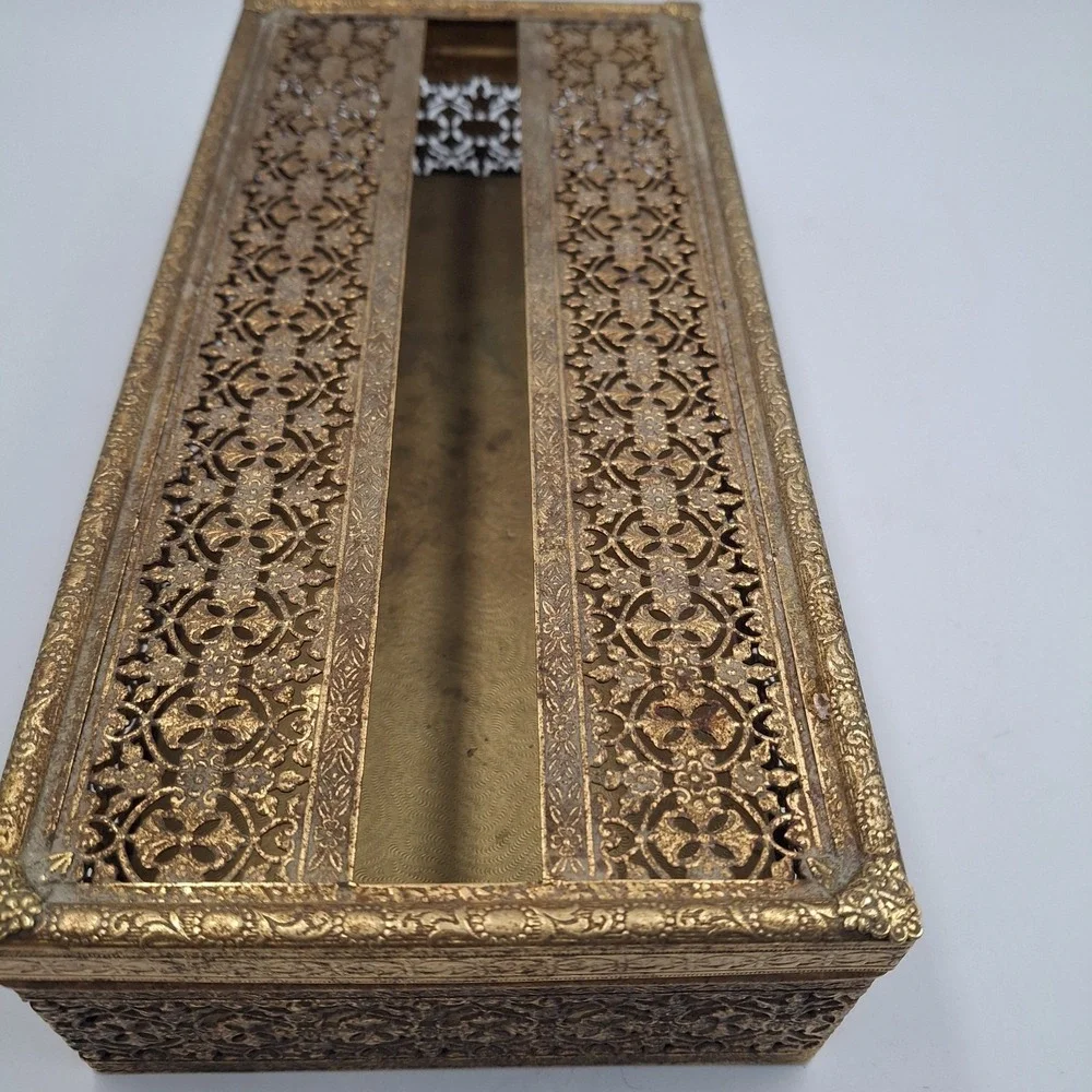 Vtg Brass Filigree Tissue Box Cover Holder Hollywood Regency Gold Ornate Metal